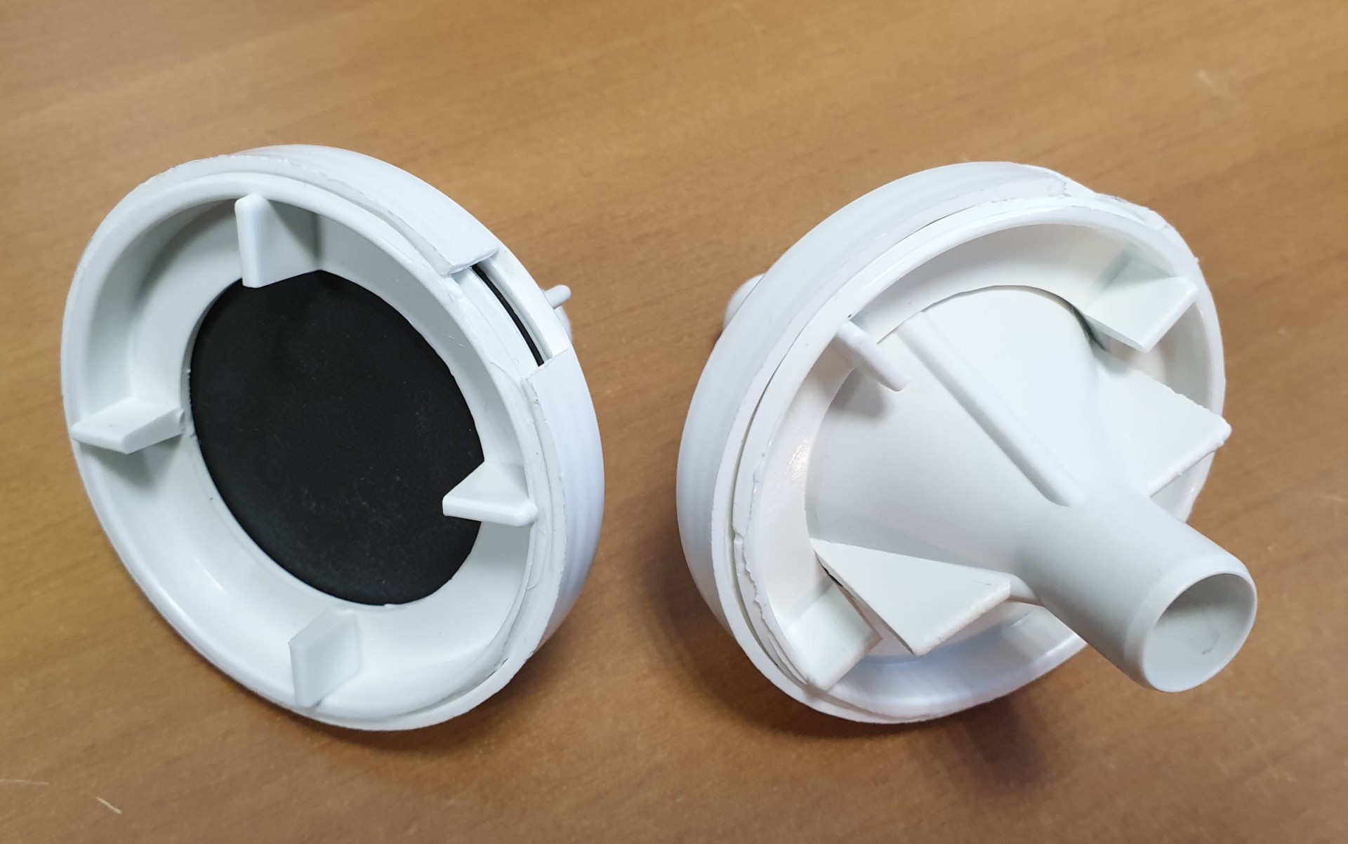 Держатели фильтров АФА-20, открытые и закрытые, пластиковые